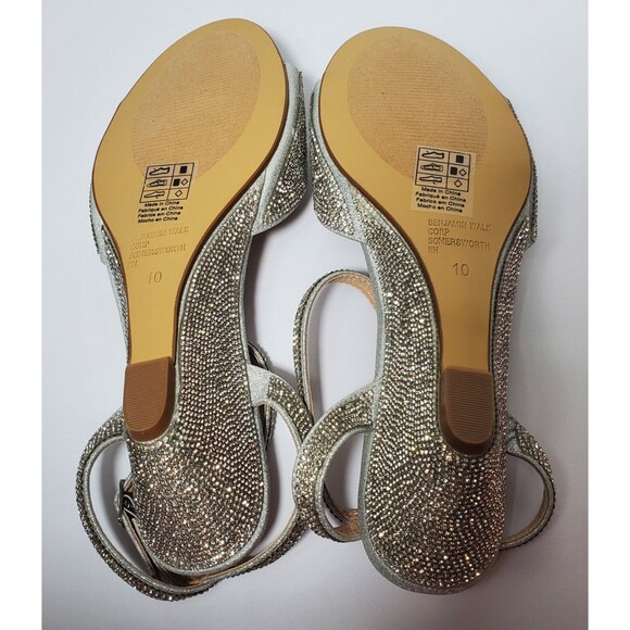 Touch Ups Moxie Wedge Sandal Silver 10M Women’s Dressy Formal Prom Evening - Picture 6 of 6